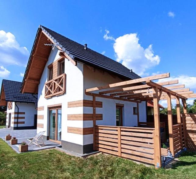 Dom W Gorach Villa Lomnica  Kültér fotó